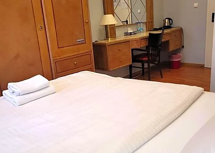 Franken An Der Messe Hotel 3*